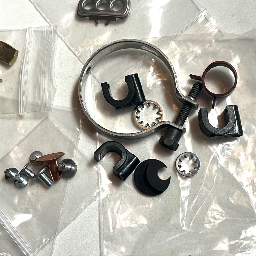 Assorted Metal Hardware Set - Picture 6 of 11